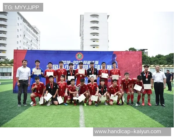 成都足球在青运会中崭露头角助力青少年运动员成长与发展 成都足球在青运会中崭露头角助力青少年运动员成长与发展